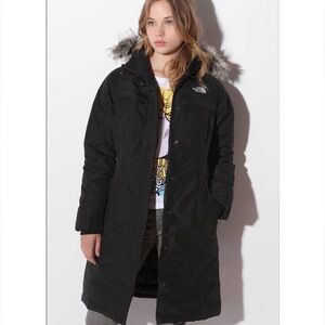The North Face Arctic Parka Black Faux Fur Hood Size Small